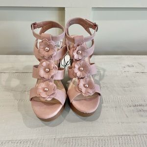 NEW Jasmin Wedges